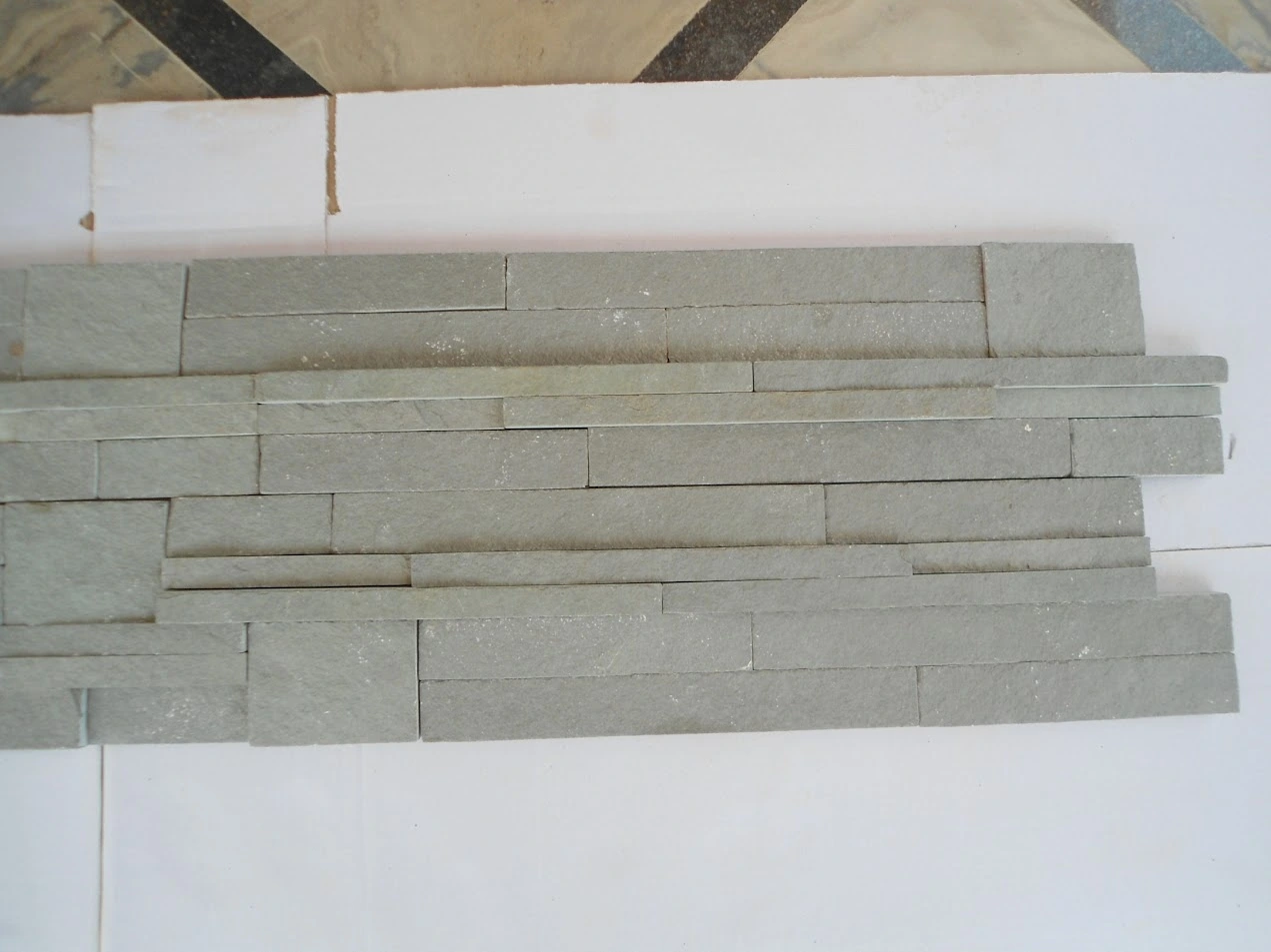 Tandur Blue — ledgestone