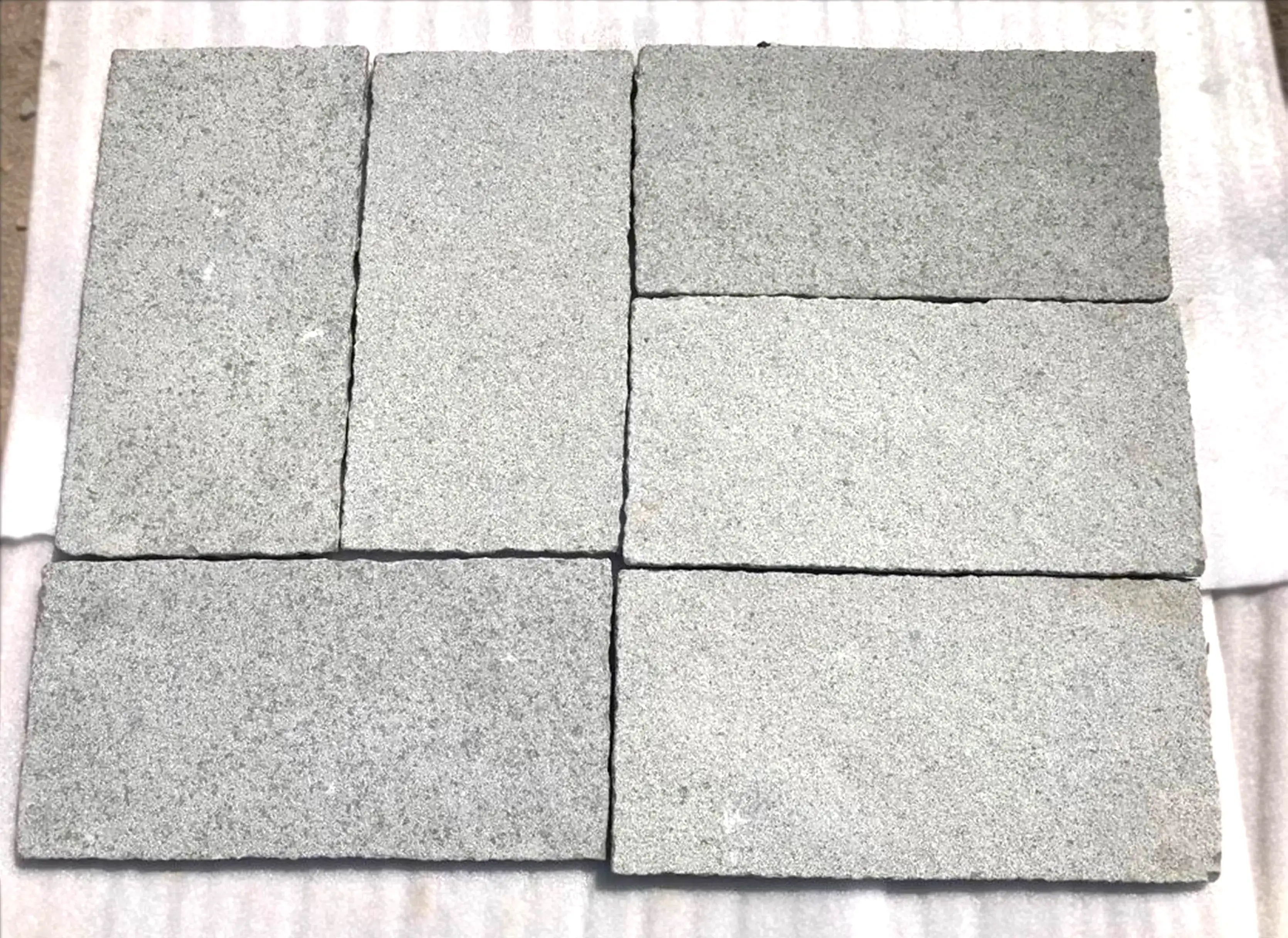 Tandur Blue — natural shotblasted tumble