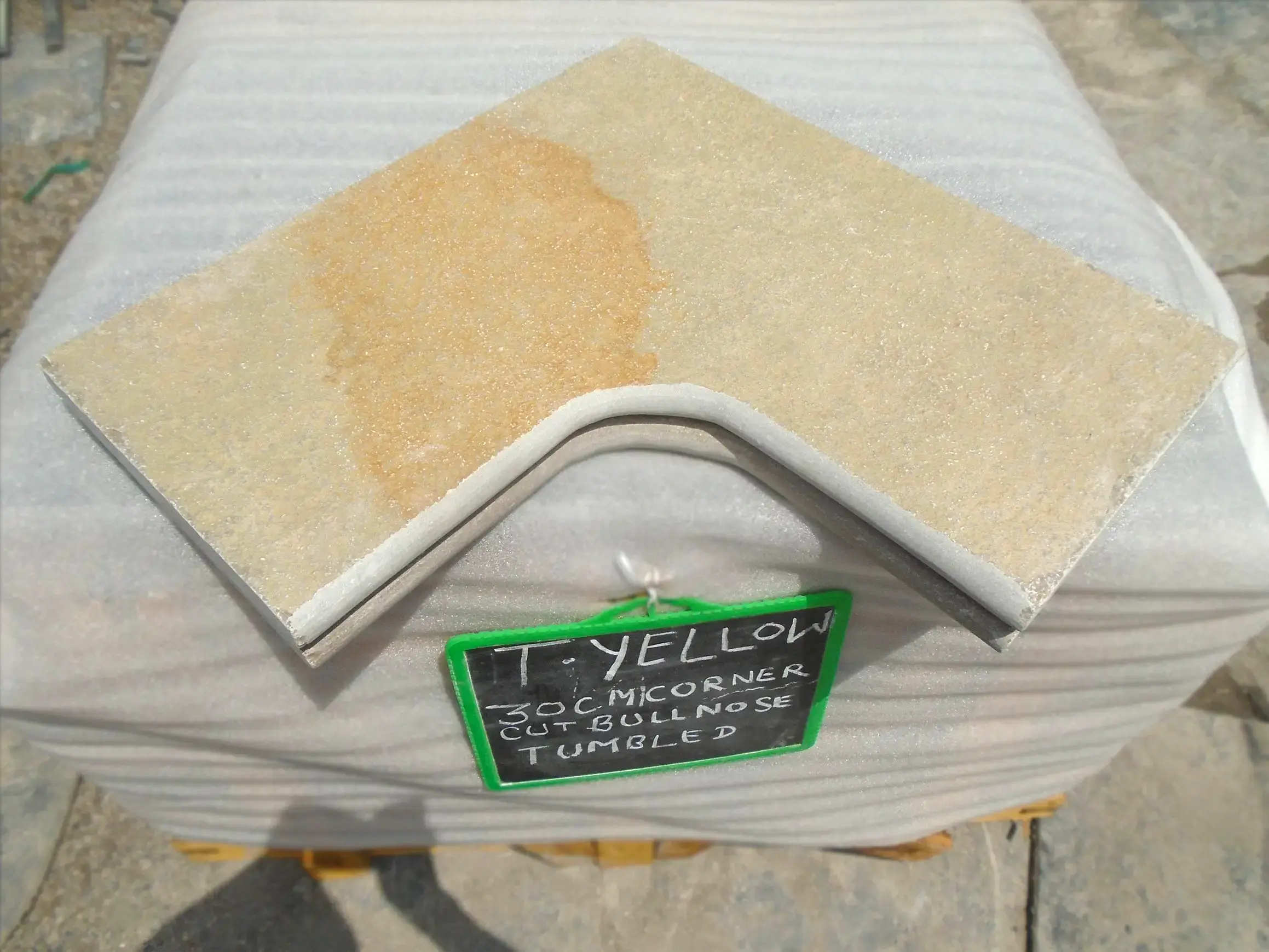 Tandur Yellow — tumbled bullnosed
